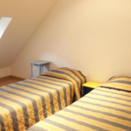 Gite Notre Dame Pontorson Habitación foto